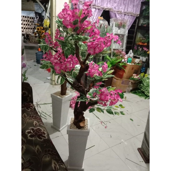 Jual HIASAN SUDUT RUANGAN+POT // BUNGA HIAS PLASTIK JUMBO // TANAMAN