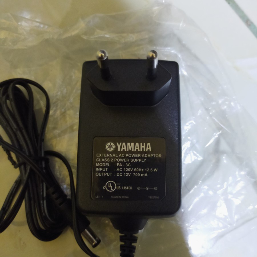 Jual AC adaptor keyboard Yamaha PA3C PSRE original pabrik 12Volt