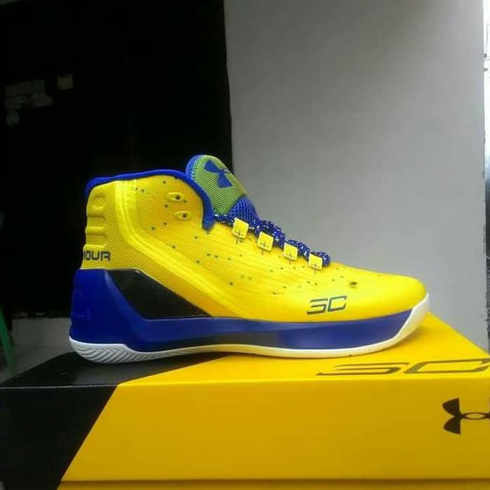Jual Sepatu Basket Pria Under Armor Estilo Calidad Sc03 Putih, 40