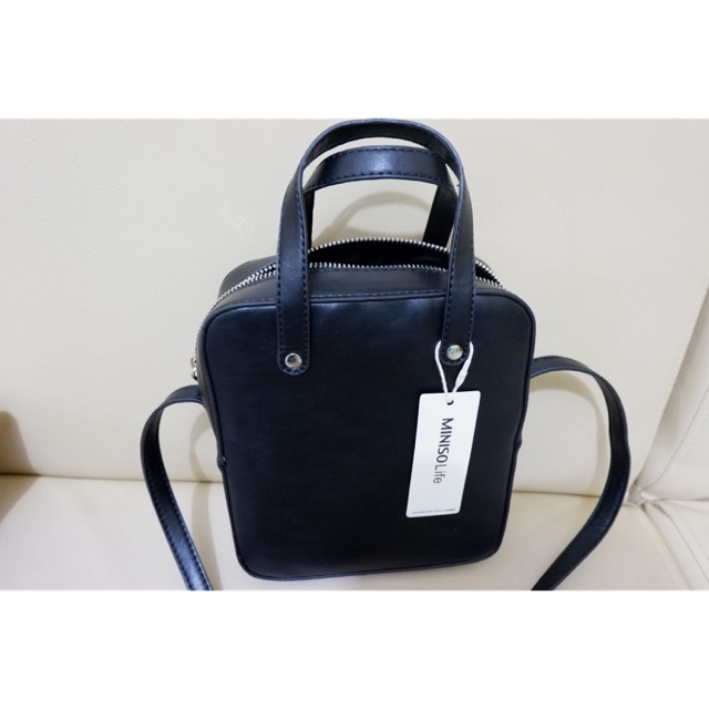 Jual Crossbody bag miniso Shopee Indonesia