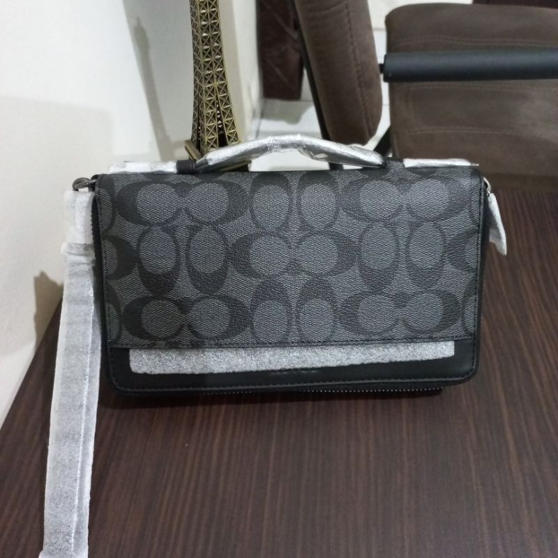 Jual COACH DOUBLE ZIP TRAVEL ORGANIZER IN SIGNATURE CANVAS F66562