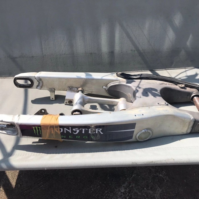 Jual ( sparepart bekas ) swingarm swing arm yz250f yz 250 125 include