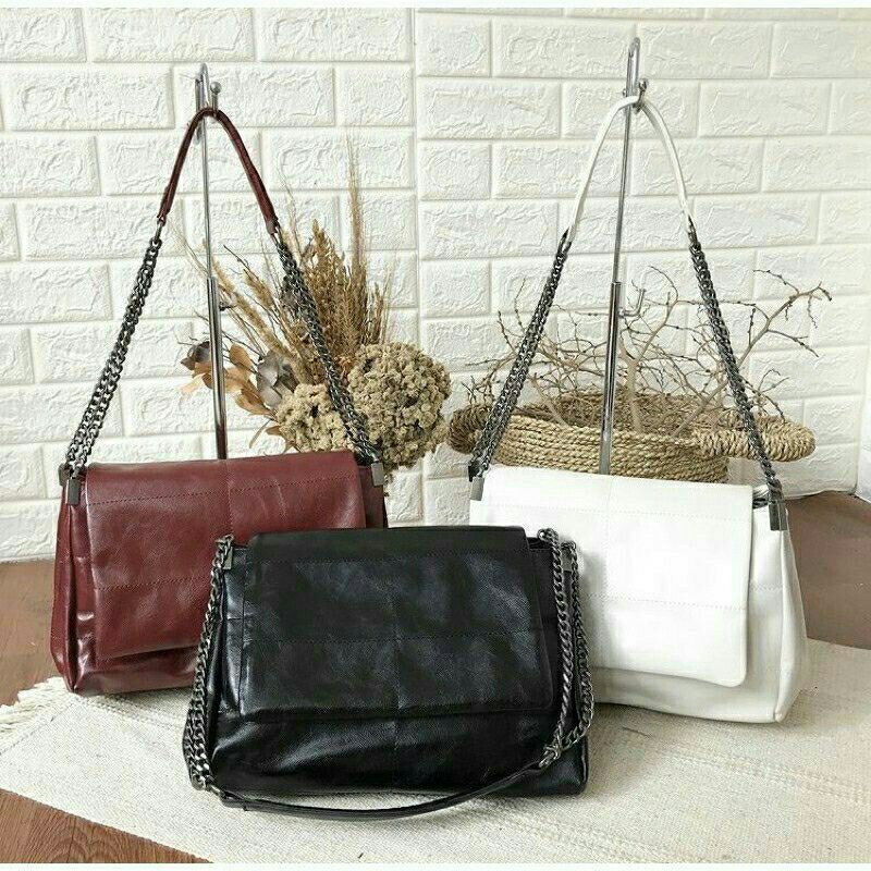Jual Zara rocker shoulder bag with flap / zara shoulder bag Shopee Indonesia
