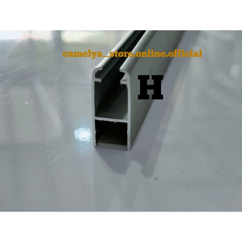 Jual U,M,H Rel Showcase Etalase Aluminium Per BatangSILVER Shopee