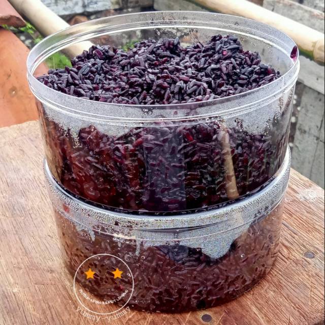 Jual Tape Ketan Hitam Manis Ber air Khas Bandung (Peuyeum Ketan Hideung