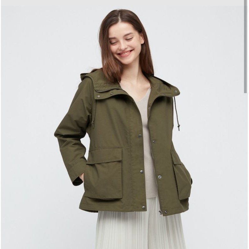 Jual WOMEN JAKET PARKA OVERSIZED UNIQLO Shopee Indonesia