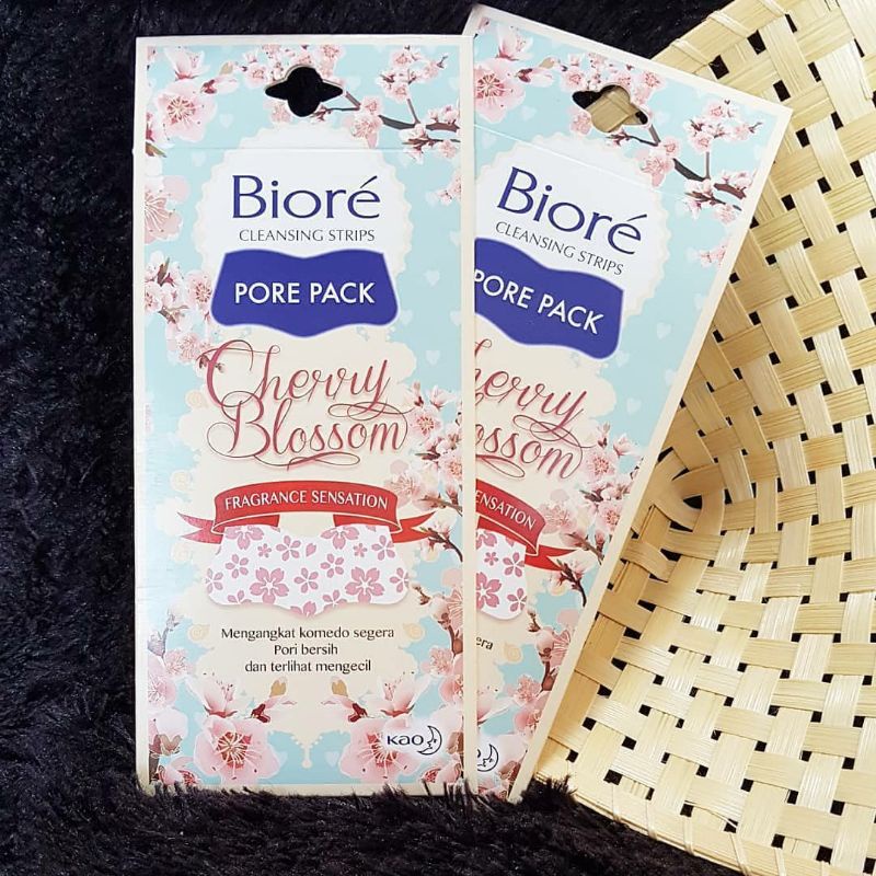 Jual BIORE CLEANSING STRIPS PORE PACK CHERRY BLOSSOM Shopee Indonesia