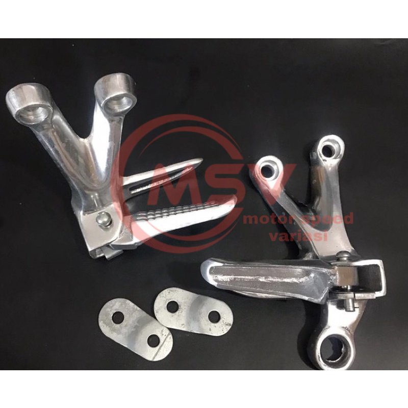 Foto Model Satria Fu