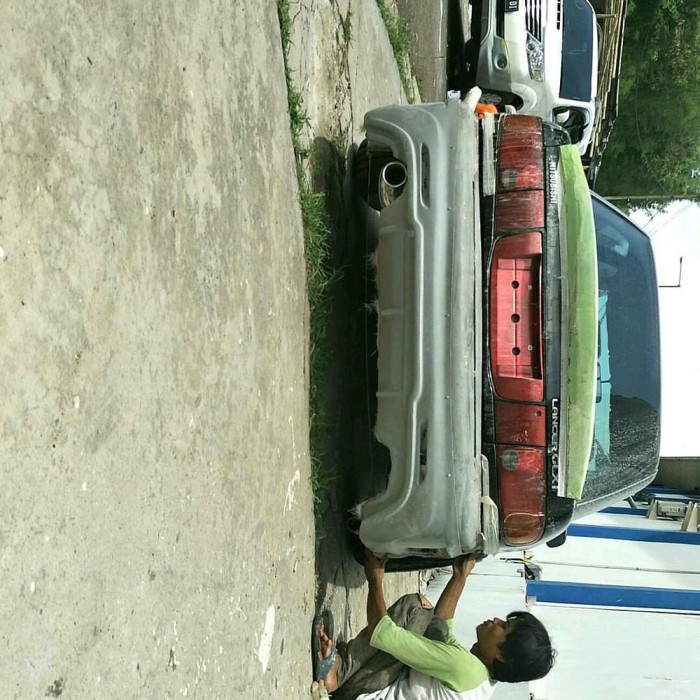 Jual Bodykit Evo Bodykit Mitshubishi evo OBRAL HARI INI!! bodykit