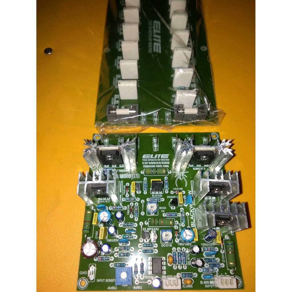 Jual Black Widow 1200 Watt Driver Power Amplifier Elite EL 022 Bagus Shopee Indonesia