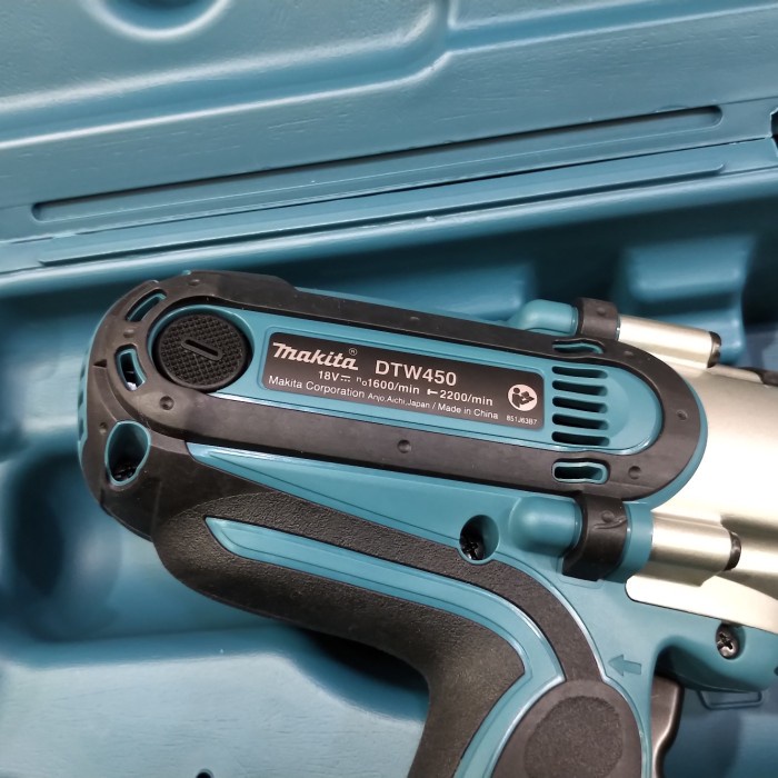 Jual Mesin Cordless Impact Wrench Makita DTW 450RME Shopee Indonesia