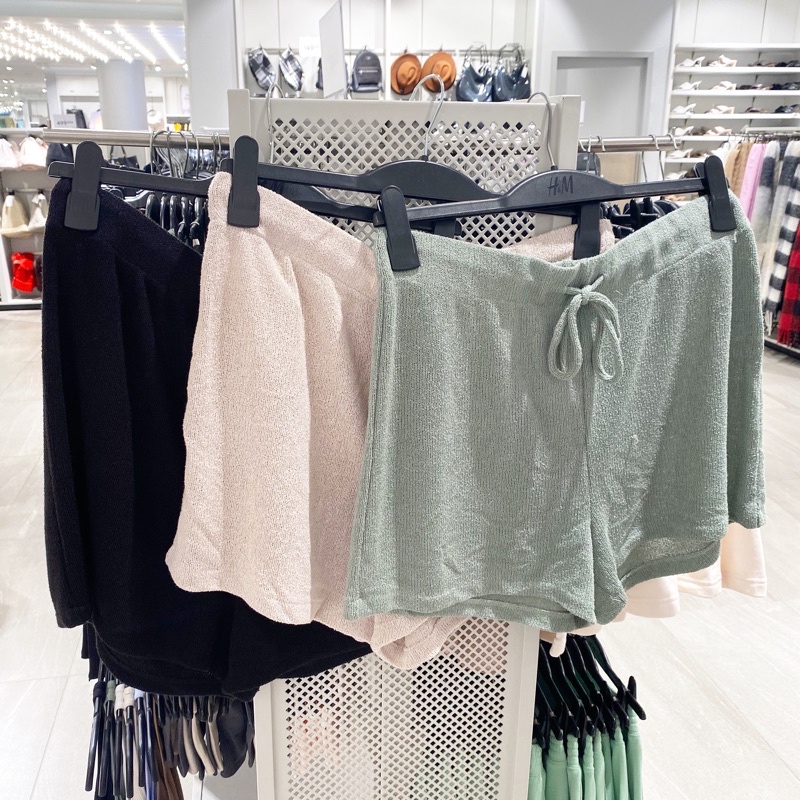 Jual H&M knit tank & shorts • set Shopee Indonesia
