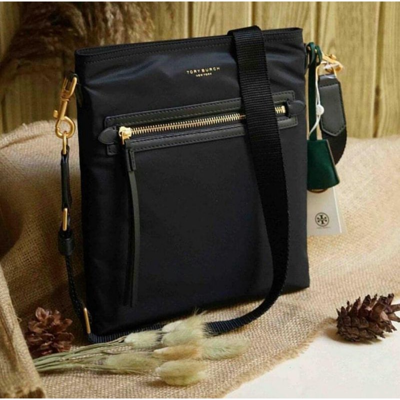 Jual Tory Burch Perry Nylon Swingpack Crossbody Bag Black Shopee