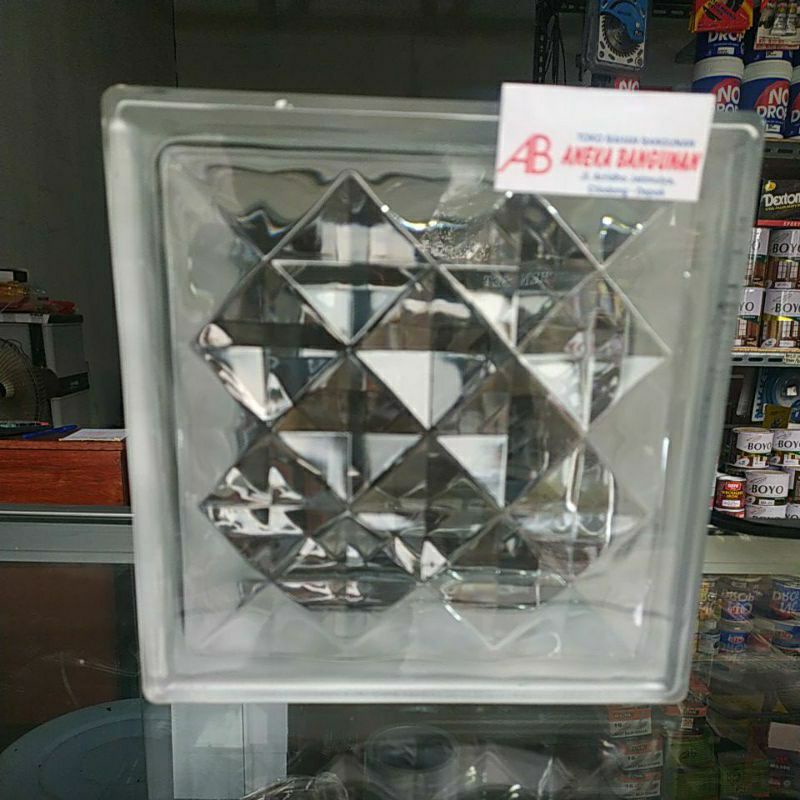 Jual Glass Block Dinding Merk MULIA 1 Dus ( isi 6 pcs) Blok Kaca