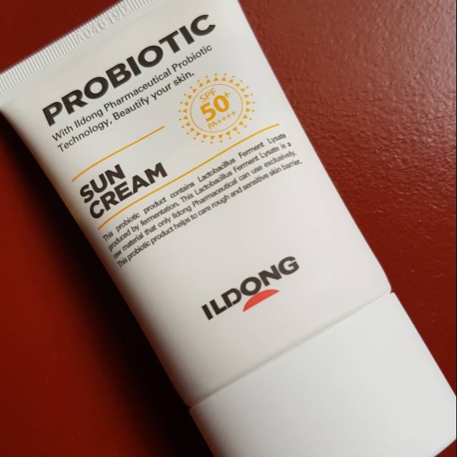 Jual First Lab Probiotic Sun Cream SPF 50+ (preloved) Shopee Indonesia
