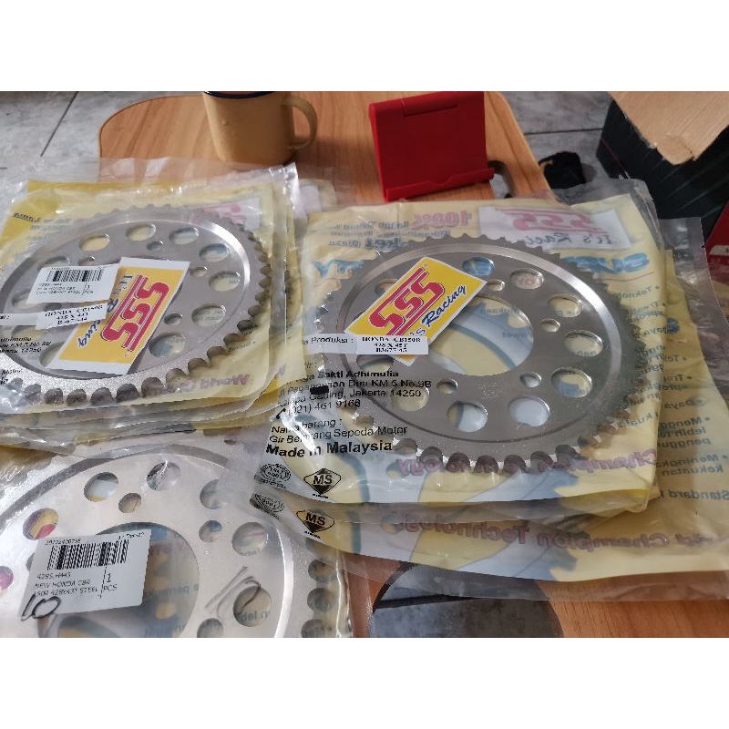 Jual Gear SSS [Belakang] 428 Untuk NEW CB150R LED 2019, NEW CBR 150R