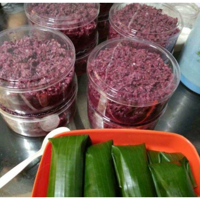 Jual tape ketan hitam manis bangett dan banyak airnya (beratt 1kg