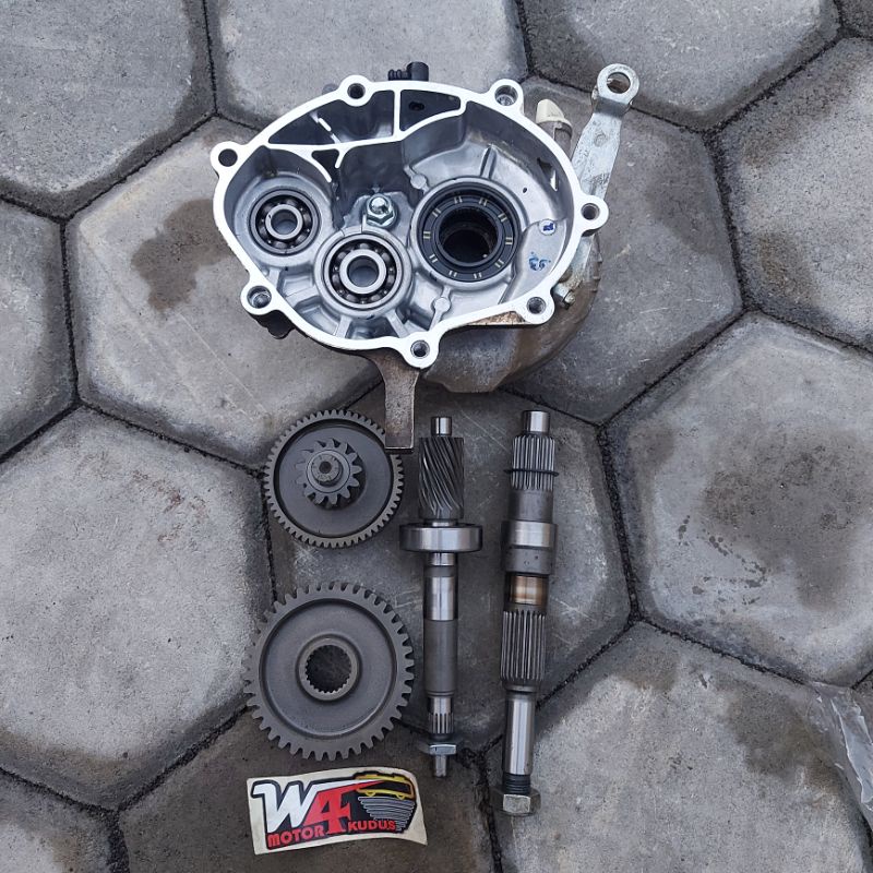 Jual CRANKCASE BLOK RUMAH HOUSE RASIO GEARBOX GEAR BOX GIGI GARDAN