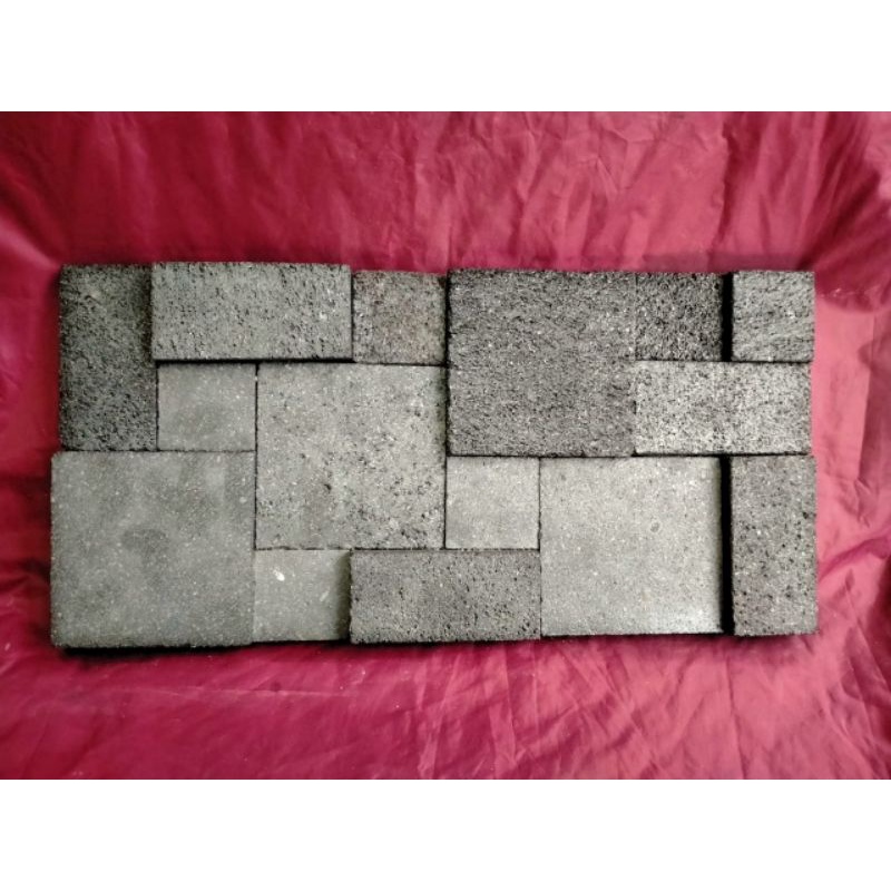 Gambar Timbul Pada Dinding Candi Disebut