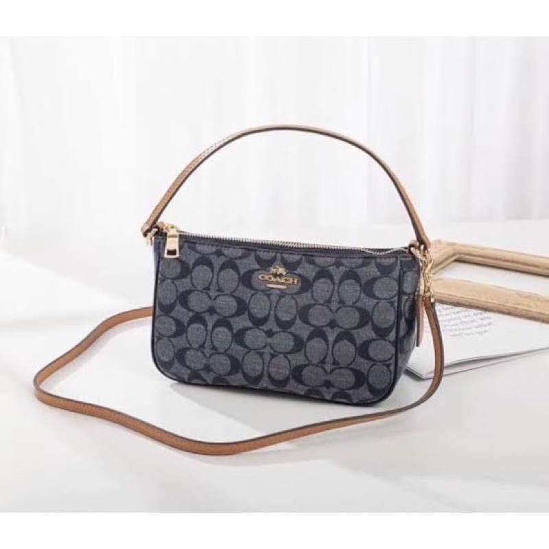 Jual Coach Top Handle Pouch in signature jacquard Shopee Indonesia
