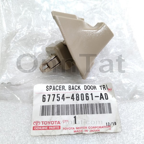 GENUINE TOYOTA HARRIER 20032012 ACU30 MCU30 BACK DOOR TRIM SPACER