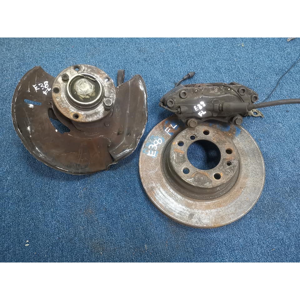 BMW E38 Brembo 4 Pot Front Knuckle Caliper Disc Brake Set Shopee Malaysia