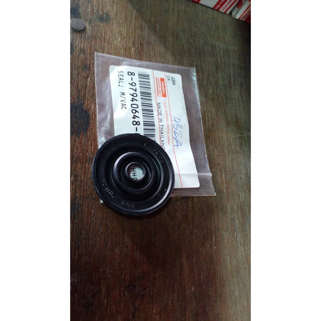 Isuzu brake booster seal (ori) (use fast courier
