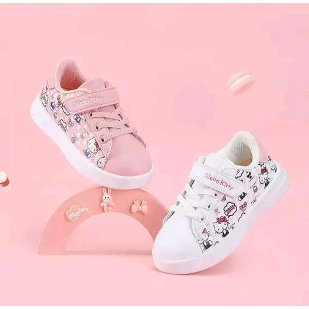 Hello Kitty Shoes For Girls Latest Edition Hello Kitty Trendy Sneaker