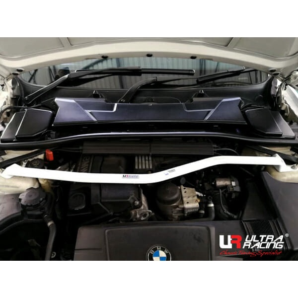 BMW 3 Series E90 E92 320i 325i (20052013)Ultra Racing Front Strut Bar