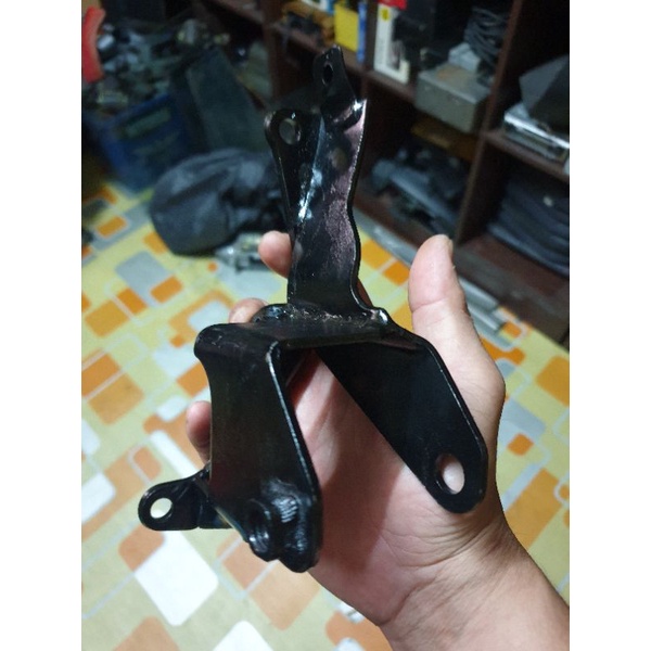 Braket mounting gearbox kancil manual 660 850 perodua Shopee Malaysia