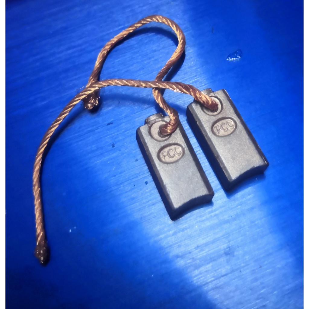 [READY STOCK] Denso Alternator carbon brush one set Shopee Malaysia