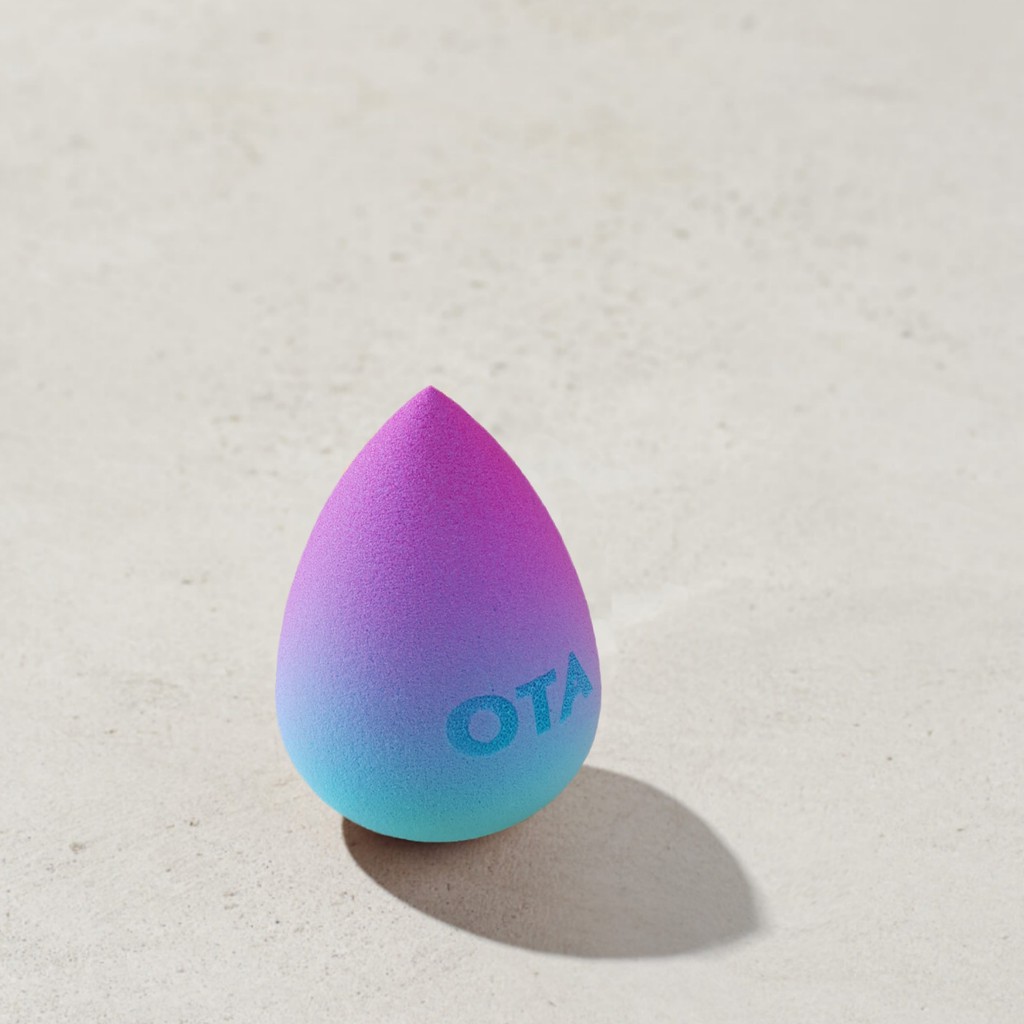 OTA Mermaid Sponge Soft Gradient Blending Water Drop Foundation Face