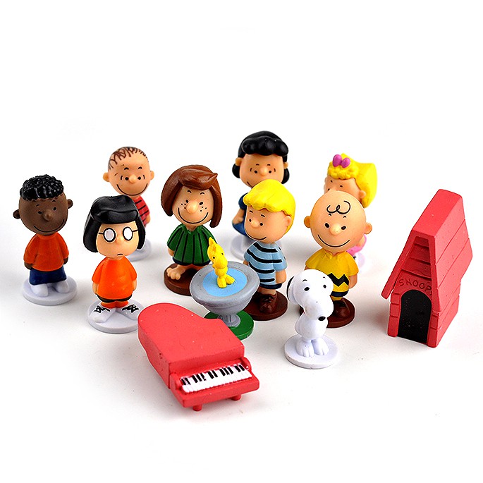 12 IN 1 Snoopy and The Peanuts Gang Figurine Set / Cake Topper Shopee Malaysia