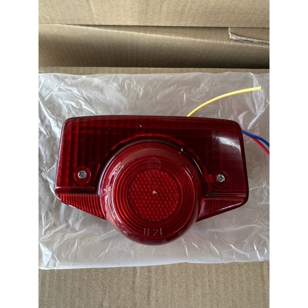 HONDA CUB C70 C70Z TAIL LAMP TAIL LIGHT LAMPU BELAKANG COMPLETE
