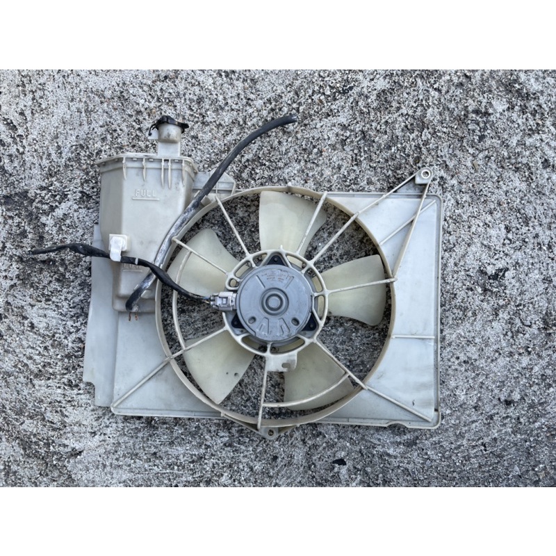 Toyota vios ncp42 high speed fan motor set sekali cover original denso