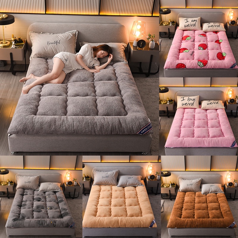 Lamb velvet mattress Hygroscopic soft mattress Tatami Topper Feather