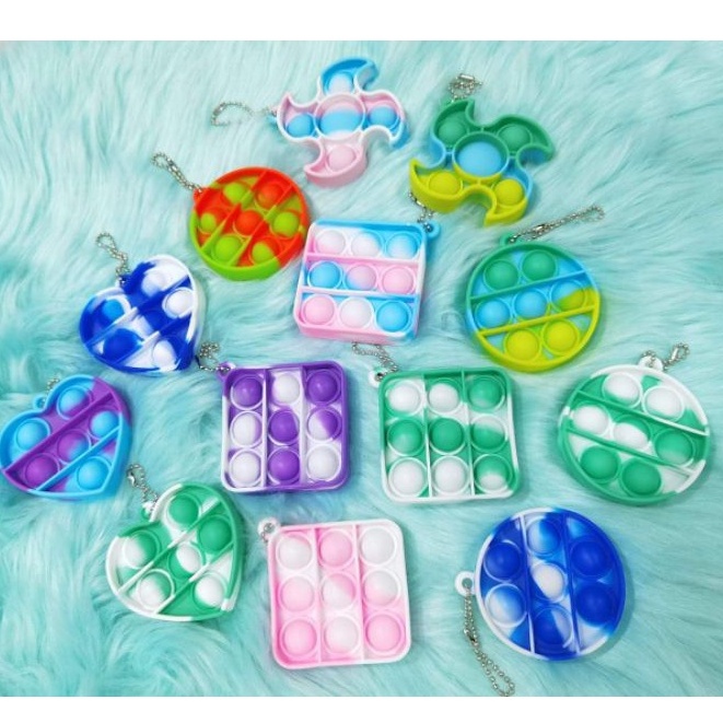 Pop It Keychain Spin Keychain (Hobby collection Souvenirs keychains