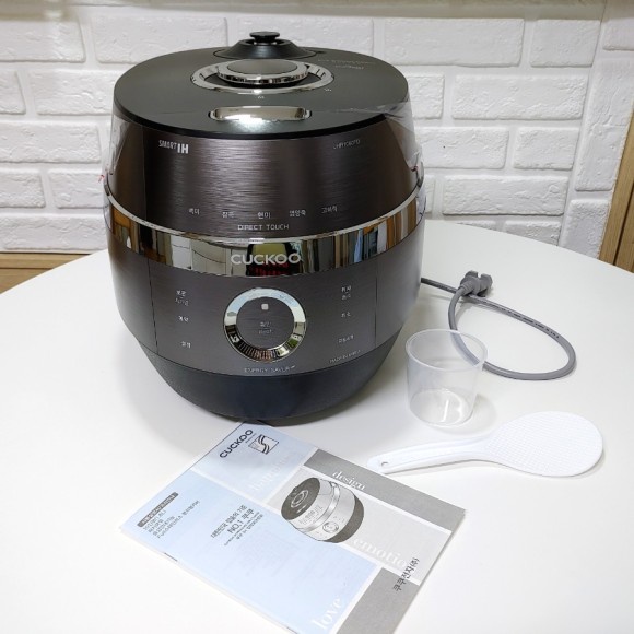 Cuckoo Rice Cooker High Frequency CRPJHR1060FD 1.8L Shopee Malaysia