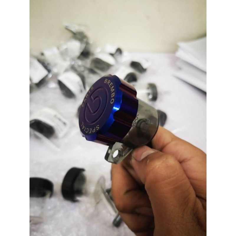 BREMBO BRAKE FLUID CYLINDER RESERVOIR BOTTLE (SMALL) Shopee Malaysia