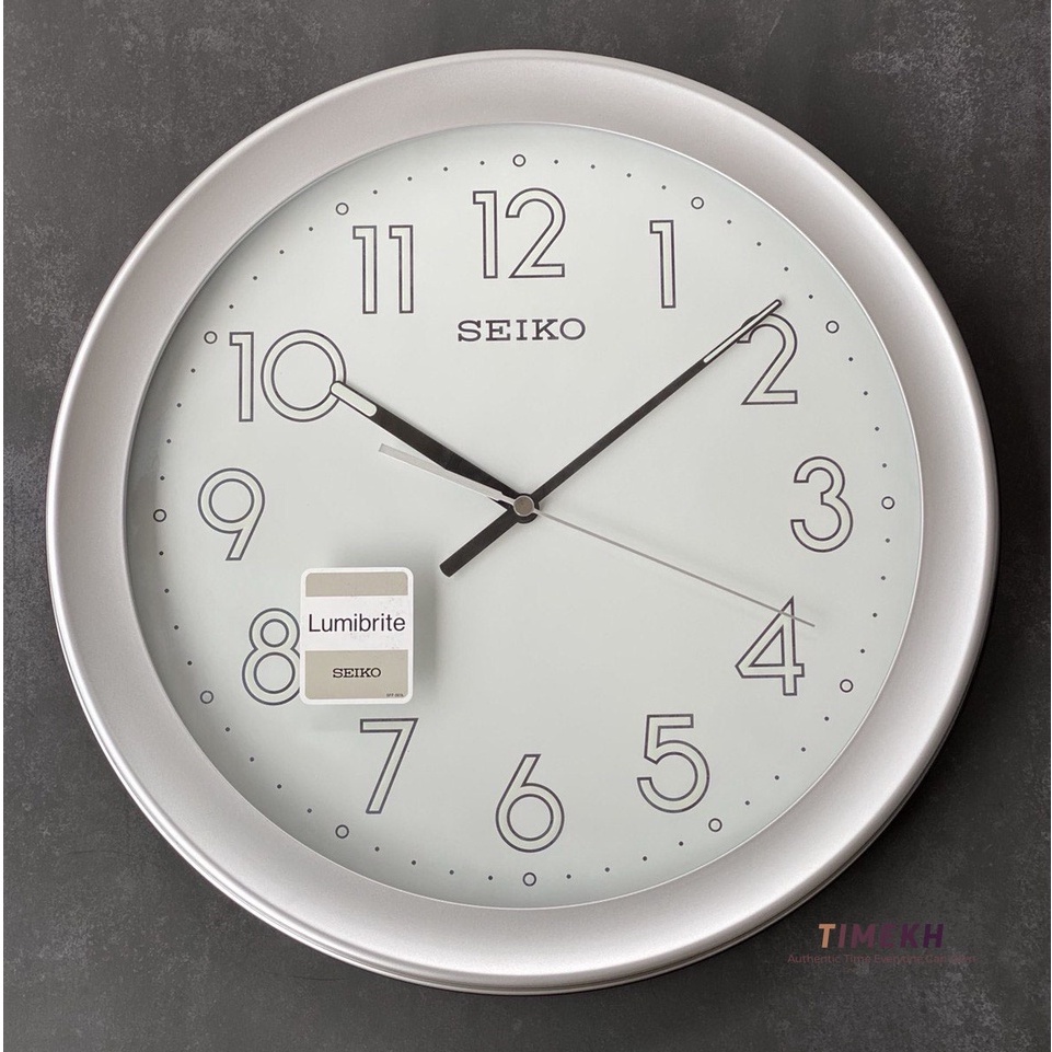 ( CLEARANCE ) 100 Original SEIKO Quiet Sweep Movement Wall Clock