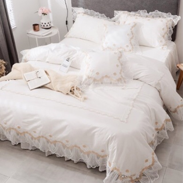 Ready Stock! White cotton bedspread bedding set bedskirt Queen Cadar