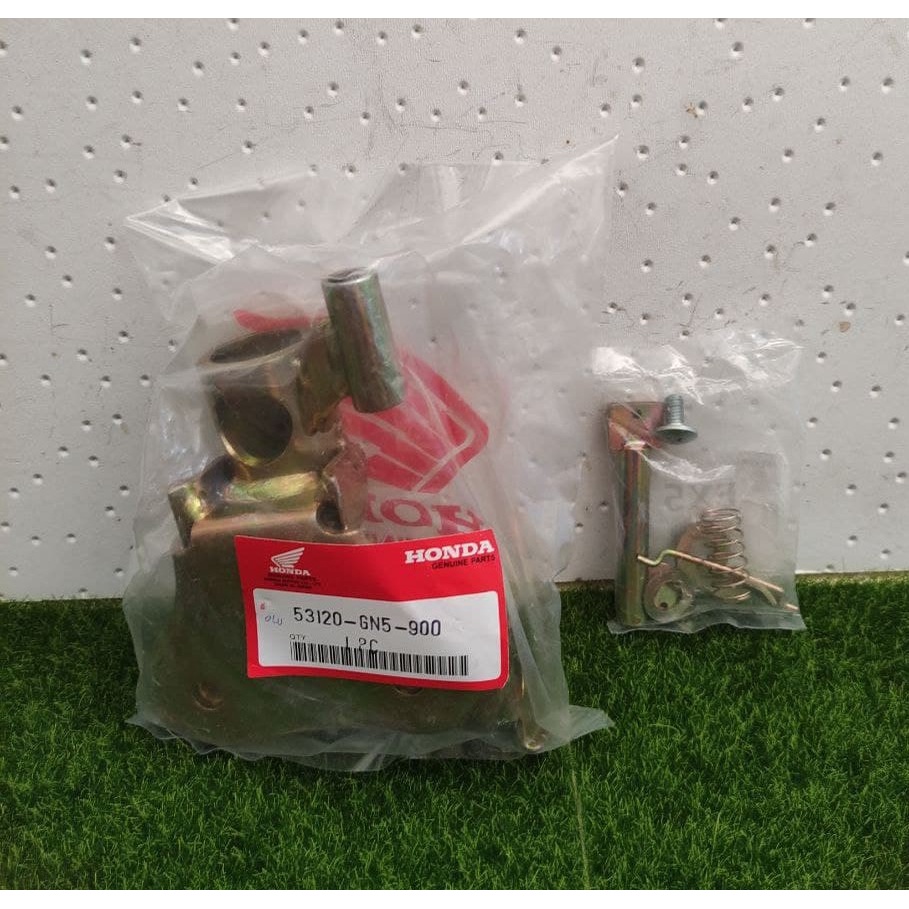 HONDA EX5, EX5 DREAM HANDLE BRACKET + HANDLE LOCK BRACKET 1 SET