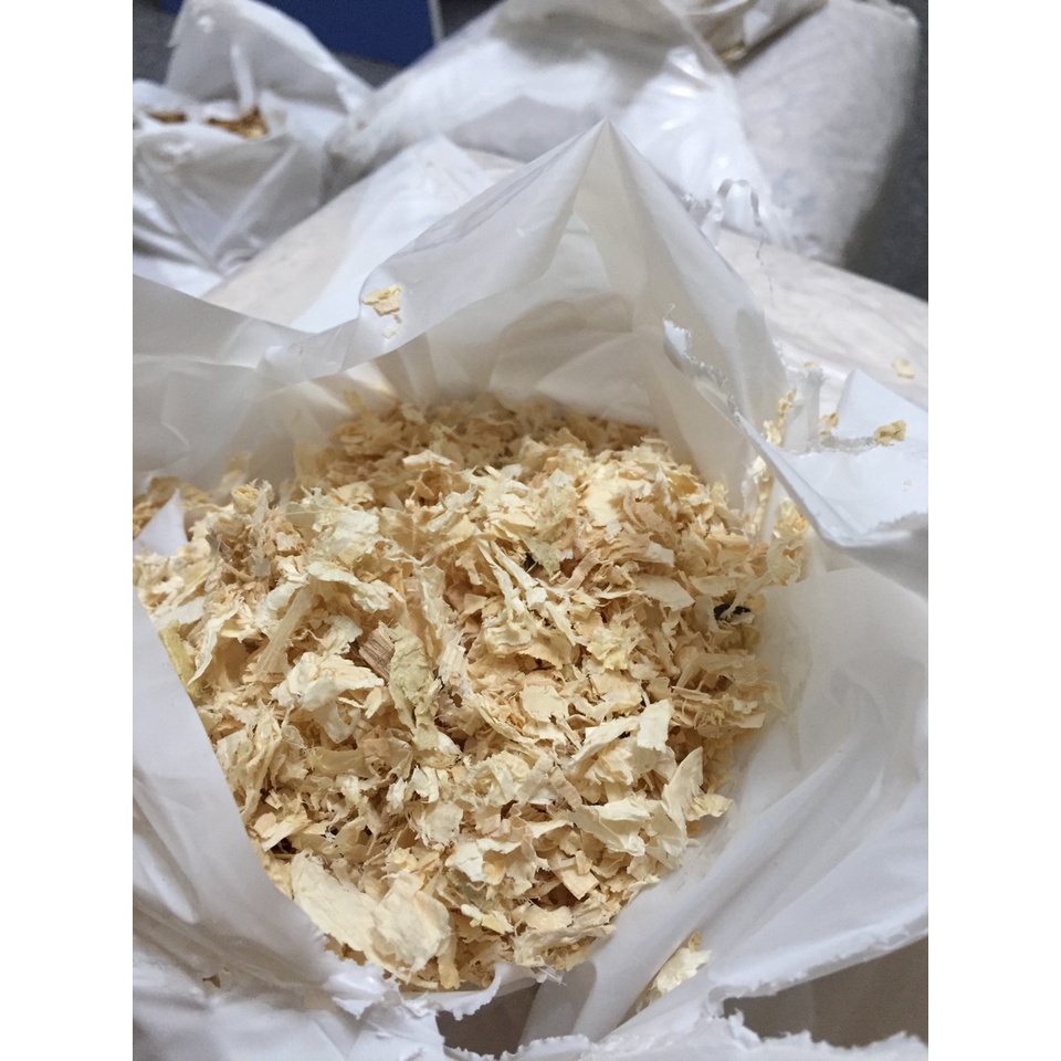 Pine Wood Shaving 1KG /Pet Bedding/Habuk kayu pine untuk/hamster