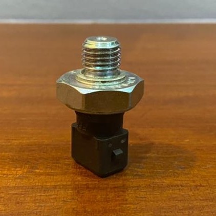 (GERMANY) FEP OIL PRESSURE SWITCH BMW E30, E34, E36, E39, E46, E60, E90
