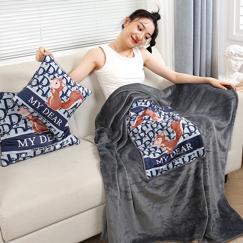 Quick shipment Foldable Travel Car Home Office 2In1 Huggable Soft