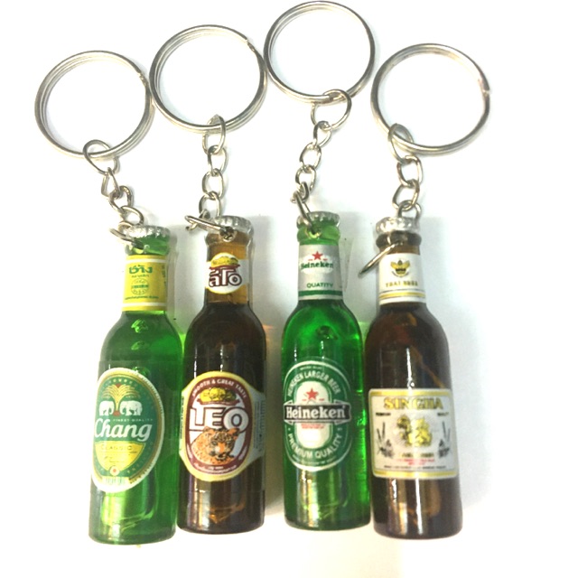 Keychains, beer bottles, bags, souvenirs, souvenirs Shopee Malaysia