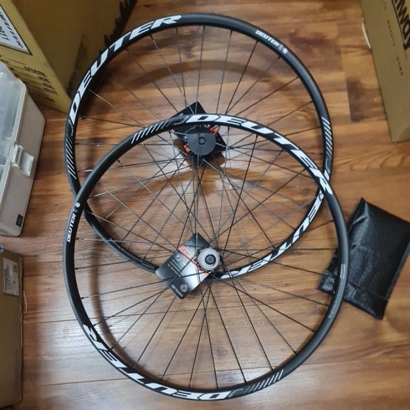 Deuter Storm RM22 & XCR27 29" MTB Alloy Carbon Wheelset Shopee Malaysia