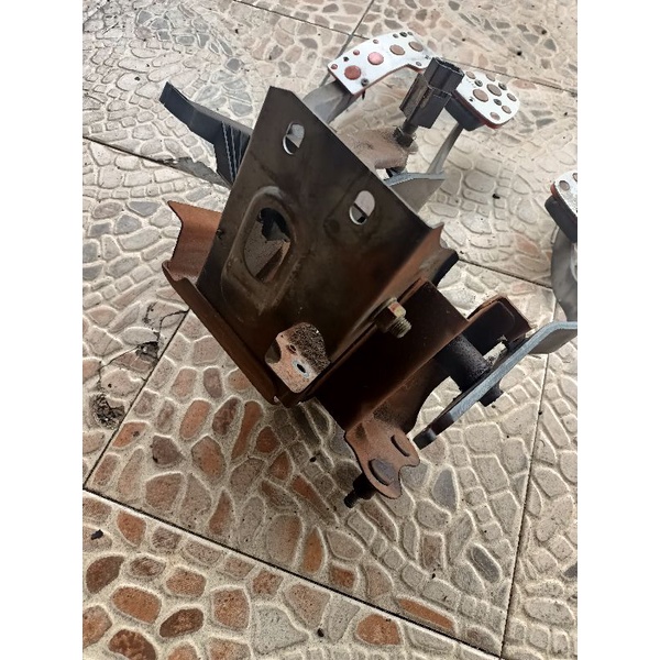 proton wira 1.3/1.5 clutch cable pedal set Shopee Malaysia