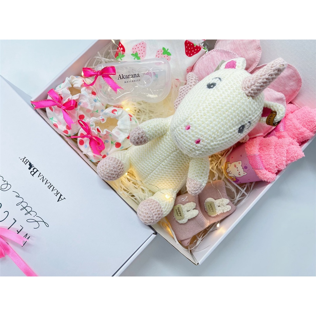 Gift Set for Newborn Baby & Mom Baby Shower Fullmoon Gift Set Hamper