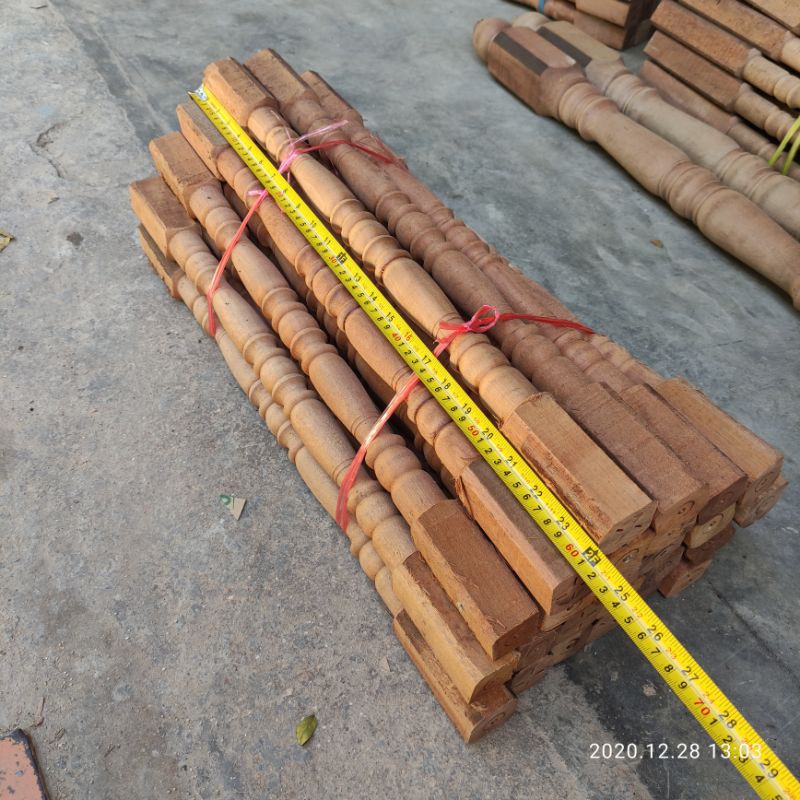 Kayu Larik / Tiang Pagar Larik / Pagar Musang / Tangga Shopee Malaysia